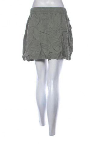 Rock Manguun, Größe M, Farbe Grün, Preis € 9,99