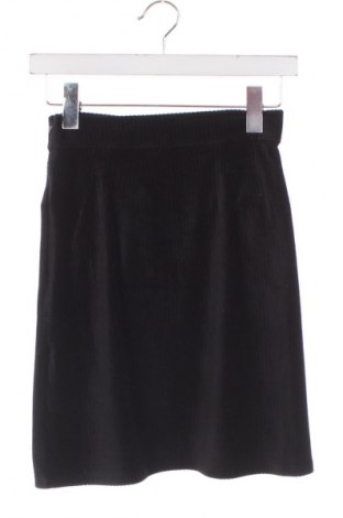 Spódnica Pieces, Rozmiar XS, Kolor Czarny, Cena 128,99 zł