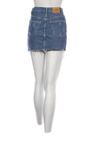 Spódnica Pull&Bear, Rozmiar S, Kolor Niebieski, Cena 82,47 zł