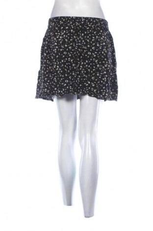 Rock Pull&Bear, Größe M, Farbe Mehrfarbig, Preis € 9,71