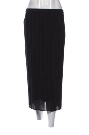 Rock Uniqlo, Größe M, Farbe Schwarz, Preis 20,80 €