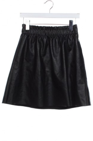 Rock VILA, Größe XS, Farbe Schwarz, Preis 10,14 €