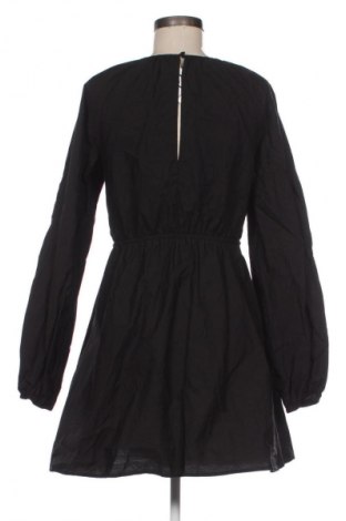 Kleid ASOS, Größe M, Farbe Schwarz, Preis 25,00 €