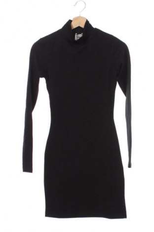 Kleid About You, Größe XS, Farbe Schwarz, Preis 42,99 €