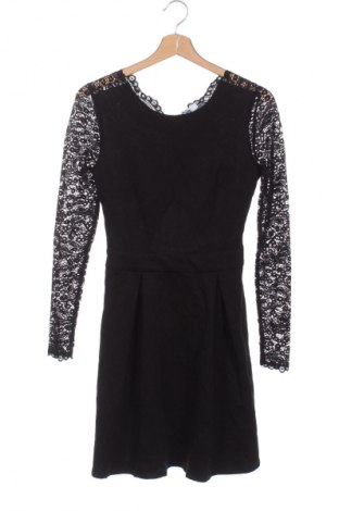 Kleid About You, Größe S, Farbe Schwarz, Preis € 43,99