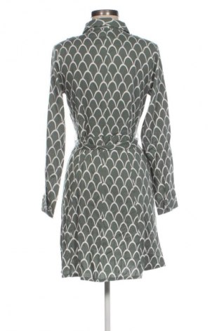 Kleid About You, Größe M, Farbe Mehrfarbig, Preis € 75,99