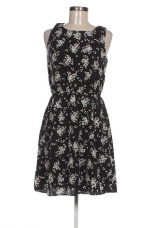 Kleid About You, Größe S, Farbe Mehrfarbig, Preis € 43,99