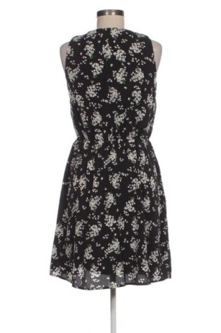 Kleid About You, Größe S, Farbe Mehrfarbig, Preis € 43,99