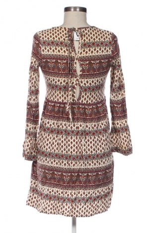 Kleid Answear, Größe M, Farbe Mehrfarbig, Preis € 14,91