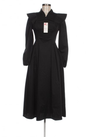 Kleid Answear, Größe L, Farbe Schwarz, Preis 27,67 €
