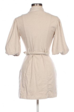 Kleid Bershka, Größe M, Farbe Ecru, Preis € 33,99