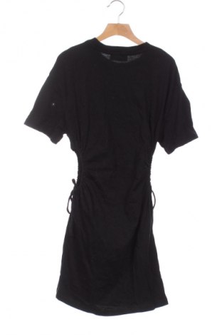 Rochie Bershka, Mărime XS, Culoare Negru, Preț 74,00 Lei