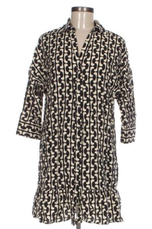 Kleid Blind Date, Größe M, Farbe Mehrfarbig, Preis 21,99 €
