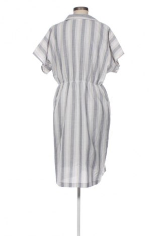 Rochie C&A, Mărime 3XL, Culoare Multicolor, Preț 74,81 Lei