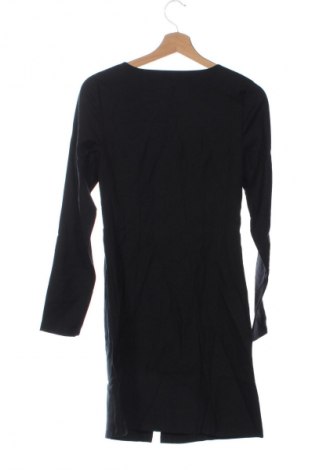 Рокля Calvin Klein Jeans, Размер XS, Цвят Черен, Цена 172,99 лв.