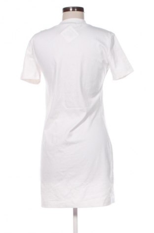 Φόρεμα Calvin Klein Jeans, Μέγεθος S, Χρώμα Λευκό, Τιμή 35,94 €