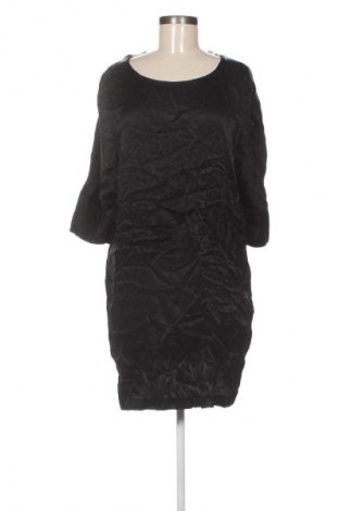 Sukienka Carin Wester, Rozmiar M, Kolor Czarny, Cena 157,99 zł