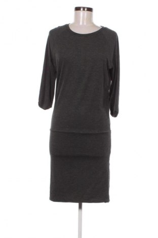 Kleid Catwalk Junkie, Größe S, Farbe Grau, Preis 13,99 €