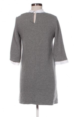 Rochie Clockhouse, Mărime M, Culoare Gri, Preț 73,36 Lei