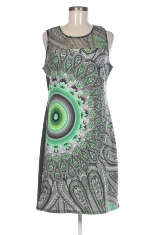 Рокля Desigual, Размер XL, Цвят Многоцветен, Цена 82,99 лв.