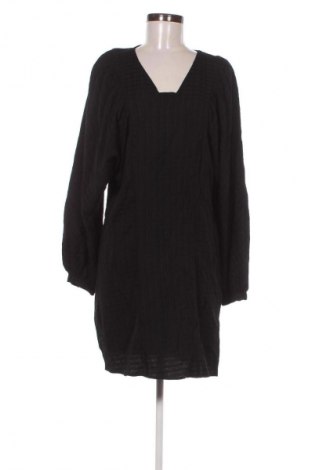 Šaty  Edc By Esprit, Velikost S, Barva Černá, Cena  1 749,00 Kč