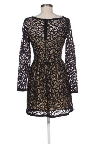 Kleid Eden, Größe M, Farbe Mehrfarbig, Preis € 14,83