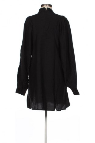 Φόρεμα Edited, Μέγεθος M, Χρώμα Μαύρο, Τιμή 69,99 €