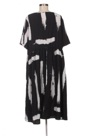 Φόρεμα Emery rose, Μέγεθος 4XL, Χρώμα Πολύχρωμο, Τιμή 18,99 €