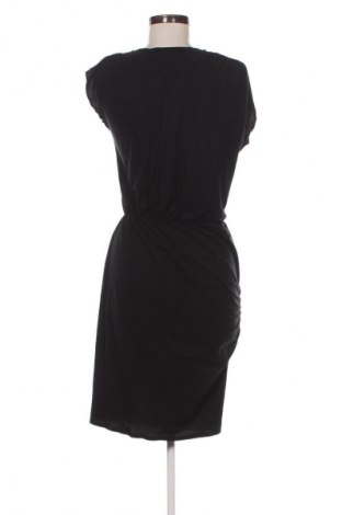 Sukienka Filippa K, Rozmiar S, Kolor Czarny, Cena 331,61 zł
