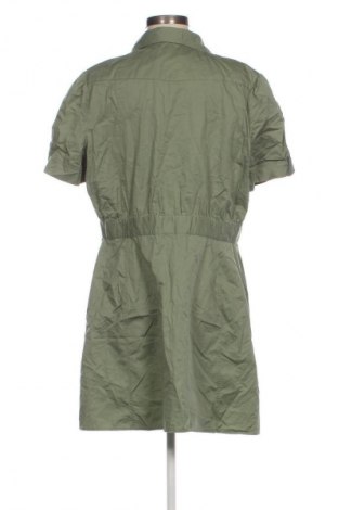Sukienka Guess, Rozmiar M, Kolor Zielony, Cena 315,99 zł