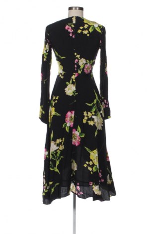 Rochie Guess, Mărime S, Culoare Multicolor, Preț 252,55 Lei