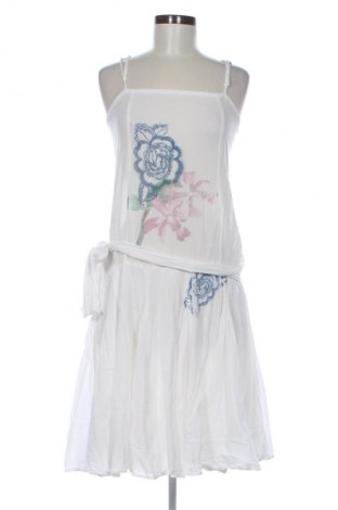 Φόρεμα Guess By Marciano, Μέγεθος M, Χρώμα Λευκό, Τιμή 89,41 €