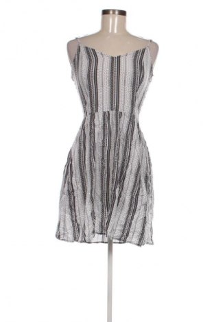 Rochie H&M, Mărime M, Culoare Multicolor, Preț 94,99 Lei