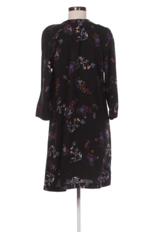 Rochie H&M, Mărime M, Culoare Multicolor, Preț 94,99 Lei