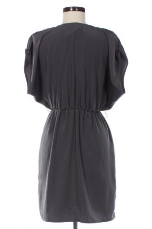 Sukienka H&M, Rozmiar M, Kolor Szary, Cena 66,67 zł