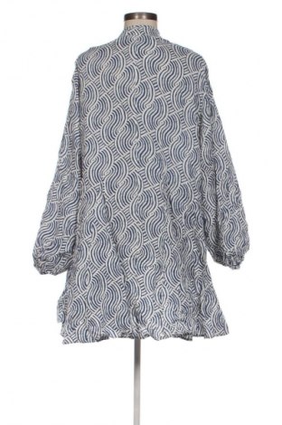 Šaty  H&M, Velikost M, Barva Vícebarevné, Cena  469,00 Kč