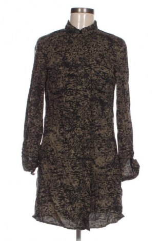 Šaty  H&M Divided, Velikost M, Barva Vícebarevné, Cena  779,00 Kč