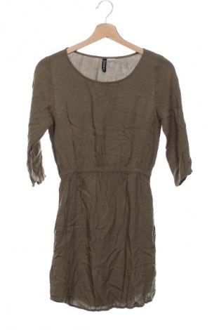 Šaty  H&M Divided, Veľkosť XXS, Farba Zelená, Cena  16,95 €