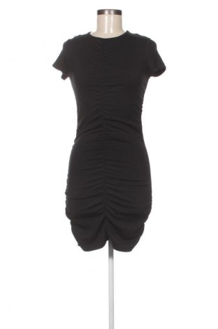 Рокля H&M Divided, Размер S, Цвят Черен, Цена 29,99 лв.