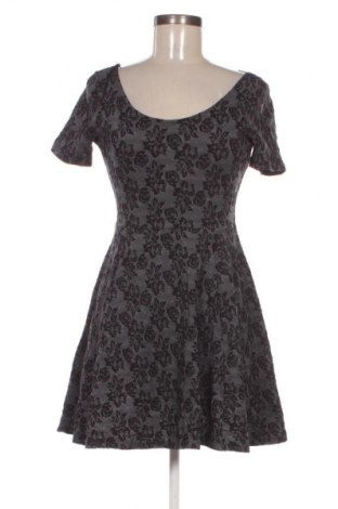 Sukienka H&M Divided, Rozmiar S, Kolor Kolorowy, Cena 95,99 zł