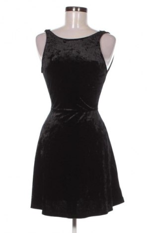 Rochie H&M Divided, Mărime S, Culoare Negru, Preț 79,50 Lei