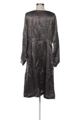 Ruha Henriette Steffensen, Méret XL, Szín Zöld, Ár 17 357 Ft