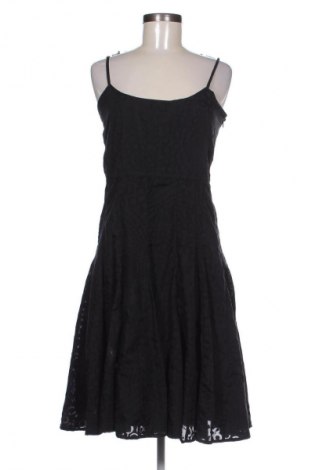 Φόρεμα In Wear, Μέγεθος M, Χρώμα Μαύρο, Τιμή 43,76 €
