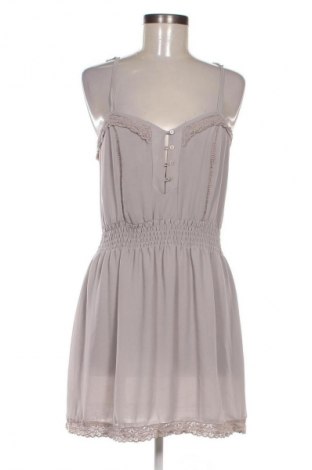 Sukienka Kimchi Blue, Rozmiar M, Kolor Szary, Cena 157,99 zł