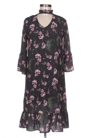 Kleid Ktn, Größe M, Farbe Mehrfarbig, Preis € 20,46