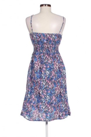 Φόρεμα LC Waikiki, Μέγεθος M, Χρώμα Πολύχρωμο, Τιμή 15,33 €