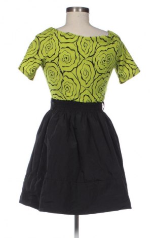 Rochie Lilia, Mărime M, Culoare Multicolor, Preț 122,45 Lei
