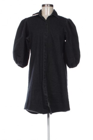 Rochie List, Mărime M, Culoare Negru, Preț 73,36 Lei