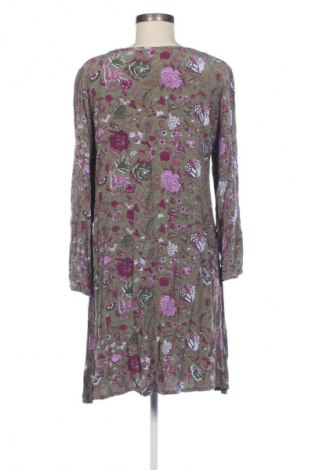 Kleid Masai, Größe M, Farbe Mehrfarbig, Preis 25,00 €