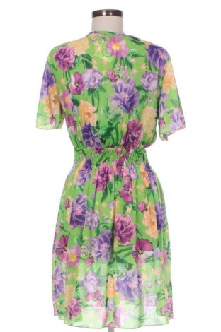 Φόρεμα NEW COLLECTION, Μέγεθος M, Χρώμα Πολύχρωμο, Τιμή 30,99 €
